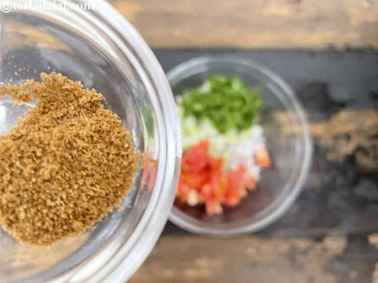 Step 16 – Add&nbsp;<meta charset="UTF-8" />1/2 tsp&nbsp;roasted&nbsp;<a href="glossary-cumin-seeds-powder-jeera-powder-zeera-powder-382i">cumin seeds (jeera) powder</a>&nbsp;(optional) or you can use some pepper powder. …