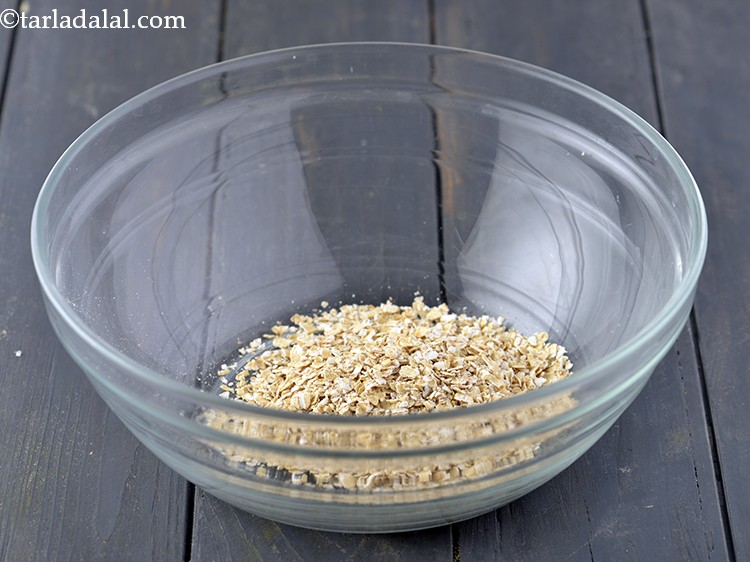 Step 2 – For making the batter for&nbsp;&nbsp;<strong>Indian Oats Pancake with Jowar</strong>, in a deep bowl take <a …