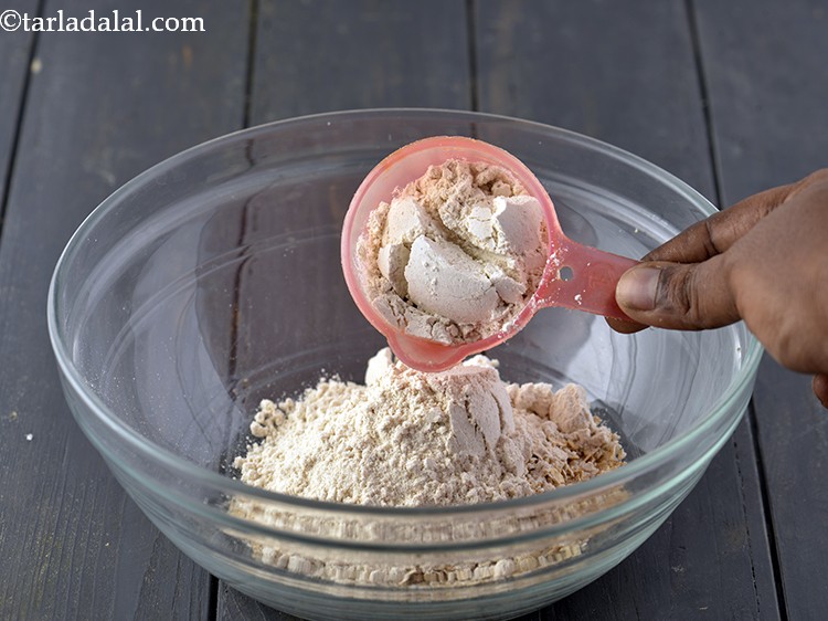 Step 4 – For making the batter for&nbsp;&nbsp;<strong>Indian Oats Pancake with Jowar</strong>, in a deep bowl take <a …