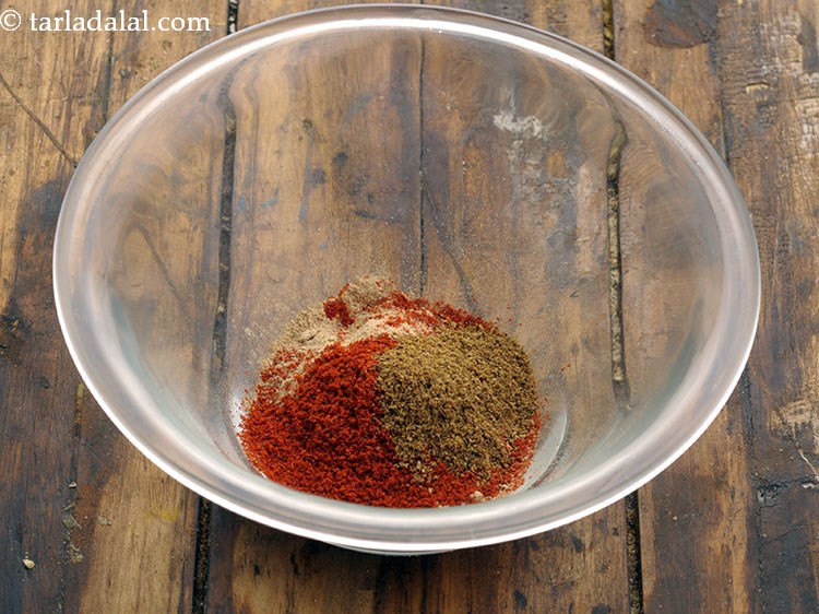 Step 32 – Add &frac12; tsp garam masala.