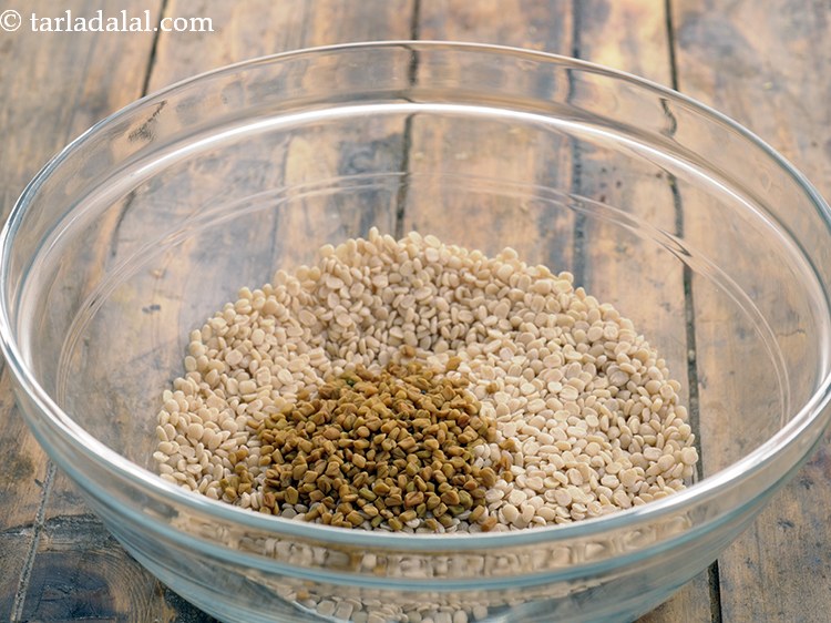 Step 7 – Add 1/2 tsp&nbsp;<a href="https://www.tarladalal.com/glossary-fenugreek-seeds-methi-dana-methi-ke-dane-methi-seeds-991i">fenugreek (methi) seeds</a>.