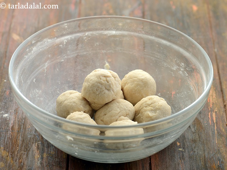 Step 14 – Divide the dough into 8 equal portions.