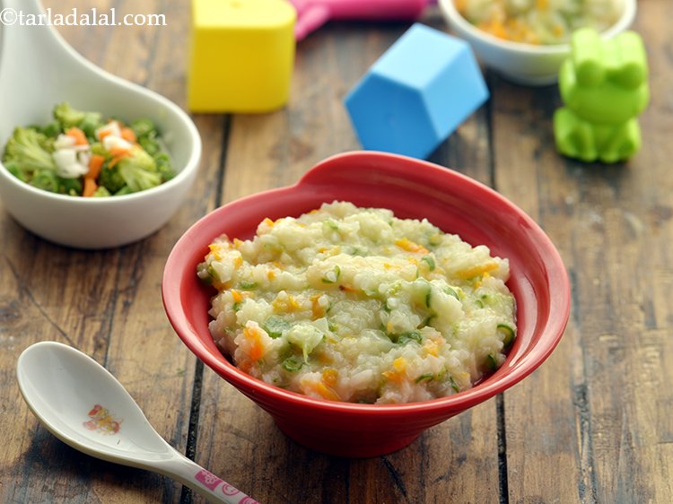 स्टेप 19 – <strong>टॉडलर्स के लिए वेजिटेबल रिसोटो</strong> गुनगुना परोसें।