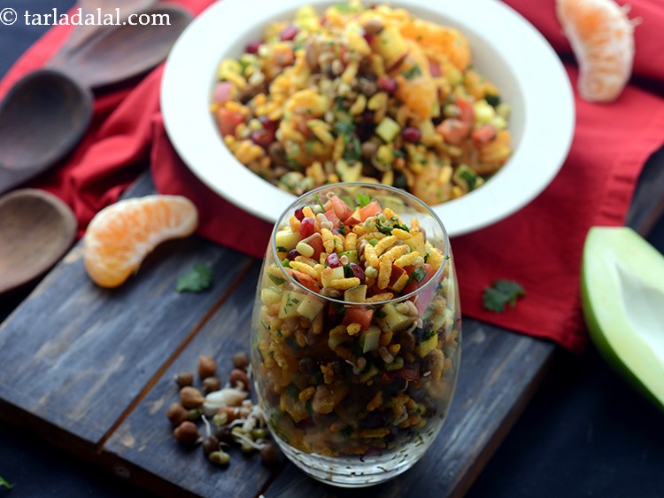 स्टेप 19 – <strong>स्प्राउट फ्रूट भेल</strong> को | <strong>फ्रूट भेल | हेल्दी भेल …