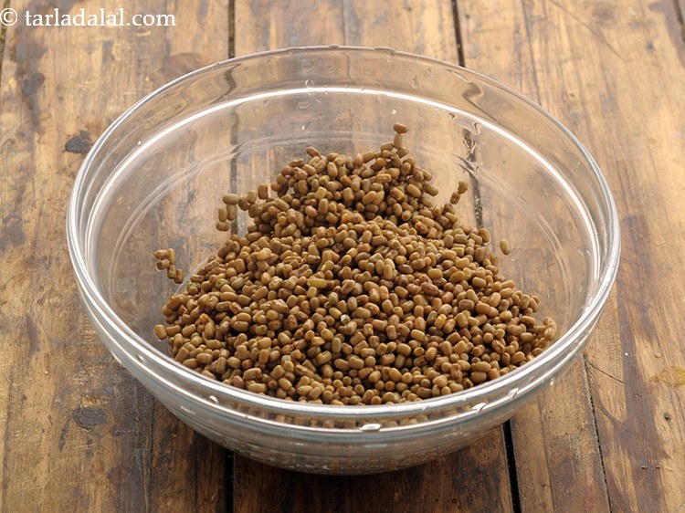 Step 13 – <p>Transfer the washed matki into another deep bowl.&nbsp;</p>