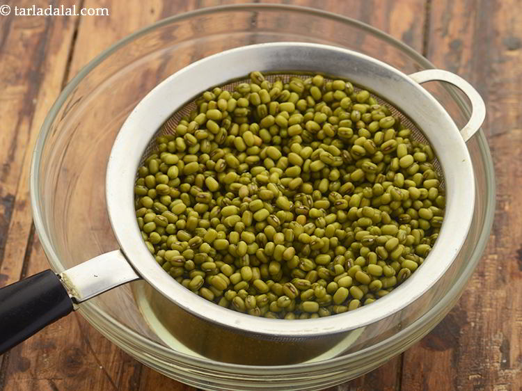 स्टेप 48 – ६ घंटे के बाद, पानी को फिर से छान कर …