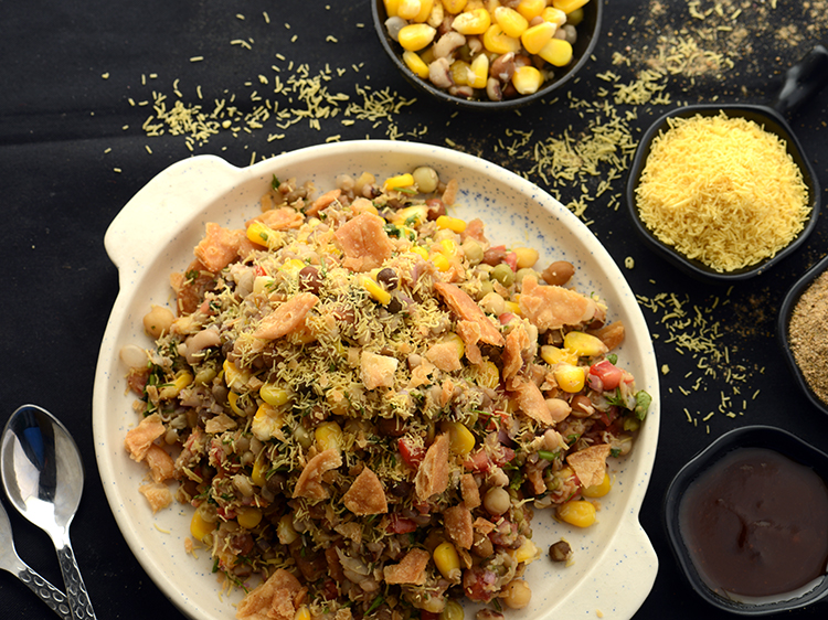 Step 15 – Serve&nbsp;<strong>mixed sprouts corn chaat | sprouts and corn chatpata chaat | sprouts and corn bhel …