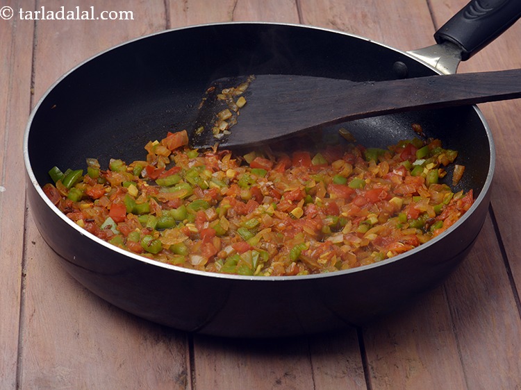 स्टेप 30 – <strong>स्प्राउट्स पुलाव रेसिपी</strong> की&nbsp;| <strong>मिक्स स्प्राउट्स पुलाओ | आसान स्प्राउट …