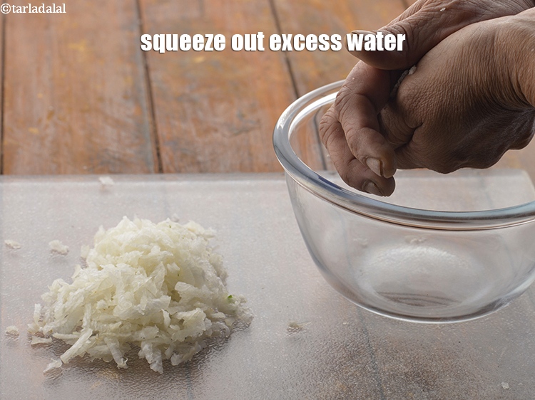 Step 8 – Squeeze out excess water.