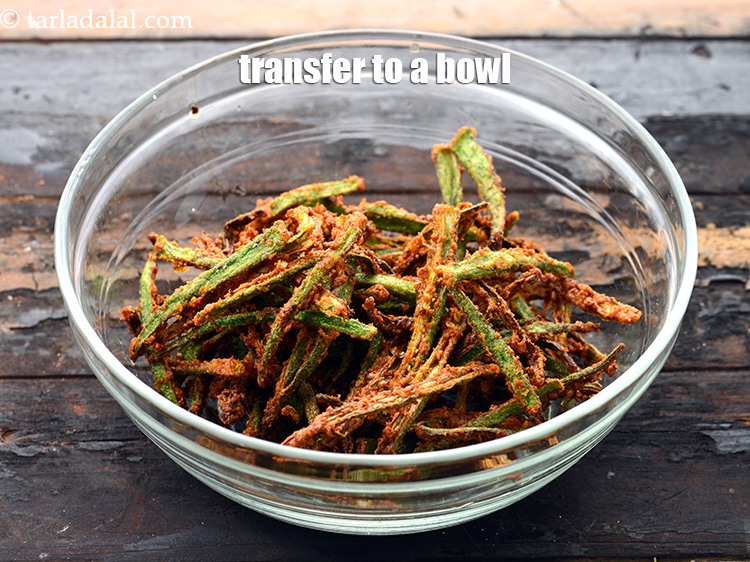 Step 21 – Transfer the deep-fried bhindi into a depe bowl.&nbsp;<br /> &nbsp;