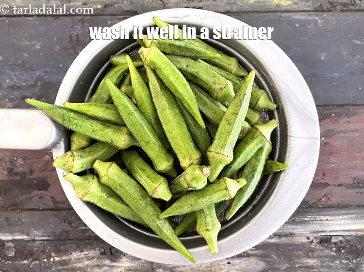 Step 4 – Wash it well in a strainer using water.