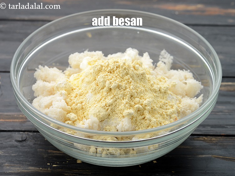 Step 8 – Add 2 tbsp&nbsp;<a href="https://www.tarladalal.com/glossary-besan-chana-dal-flour-bengal-gram-flour-952i">besan (bengal gram flour)</a>.&nbsp;