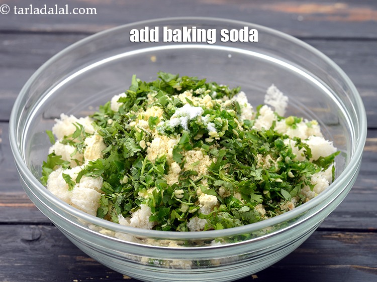 Step 11 – Add a pinch of&nbsp;<a href="https://www.tarladalal.com/glossary-baking-soda-soda-bi-carb-615i">baking soda</a>.&nbsp;