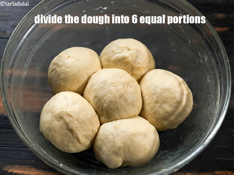 Step 28 – To make <strong>paneer kulcha recipe | Punjabi style paneer kulcha on tava | no yeast …