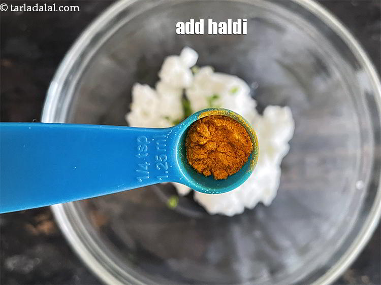 Step 21 – Add&nbsp;<meta charset="UTF-8" />1/8 tsp&nbsp;<a href="glossary-turmeric-powder-haldi-645i">turmeric powder (haldi)</a>.