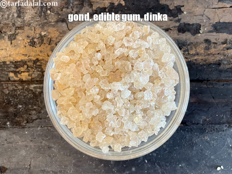 स्टेप 3 – गोंद को बबूल के पौधे से प्राप्त किया जाता है। …