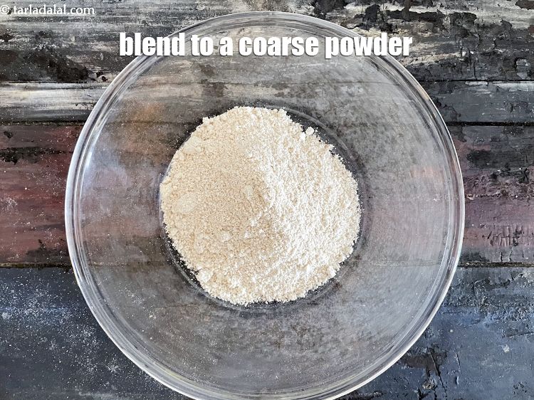 Step 5 – <meta charset="UTF-8" /> Blend to a coarse powder.&nbsp;&nbsp;&nbsp;