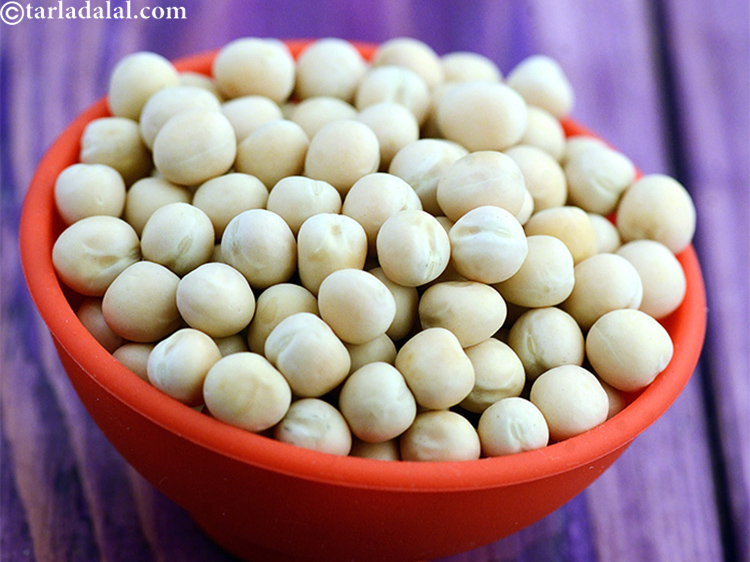 Step 9 – Dried peas are generally available in pre-packaged containers as well as bulk bins.&nbsp;