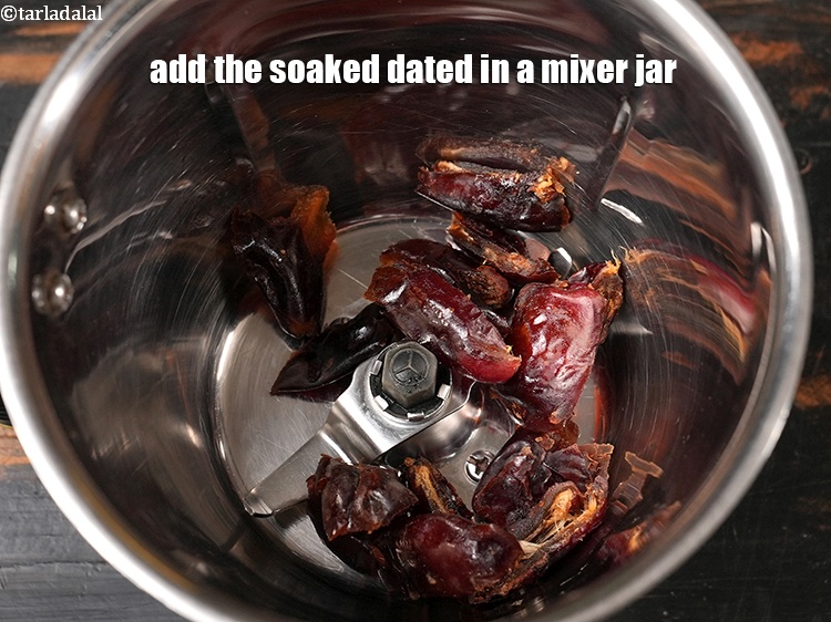 Step 6 – To make&nbsp;<strong>banana date milkshake recipe | date banana smoothie | healthy Indian banana date milkshake …