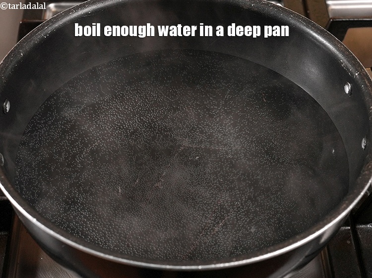 Step 3 – To make <strong>rajma palak paneer recipe</strong>, boil enough water in a deep pan.&nbsp;