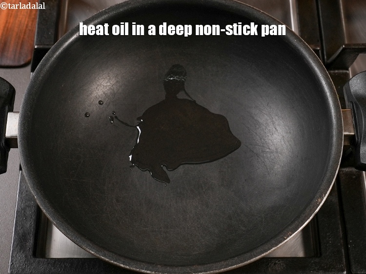 स्टेप 3 – <strong>ड्रमस्टिक वेजिटेबल करी रेसिपी&nbsp;|&nbsp;गुजराती स्टाइल सरगवा नू शाक&nbsp;|&nbsp;शेवगा भाजी&nbsp;|&nbsp;ड्रमस्टिक वेजिटेबल …