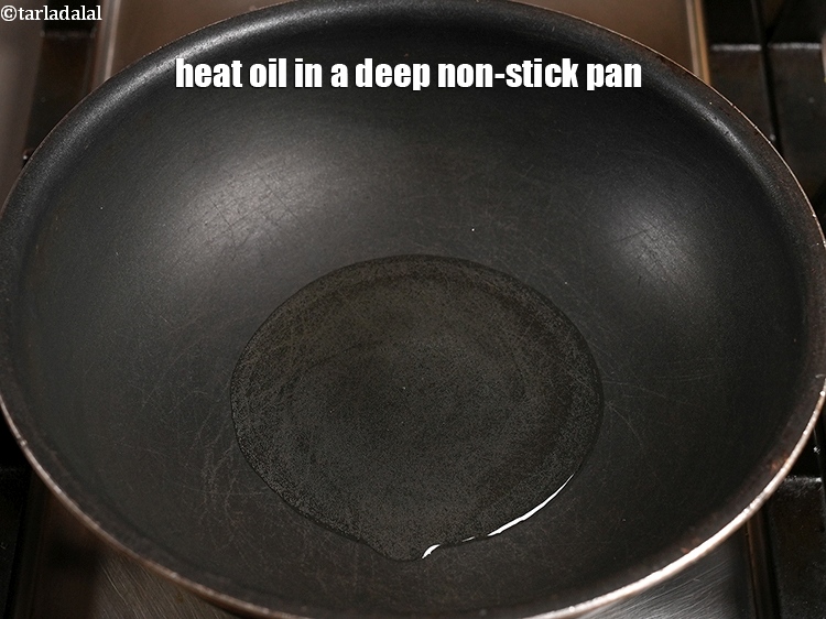 स्टेप 3 – <p><strong>हरी मटर मसाला रेसिपी</strong> <strong>बनाने के लिए | रेस्टोरेंट स्टाइल …