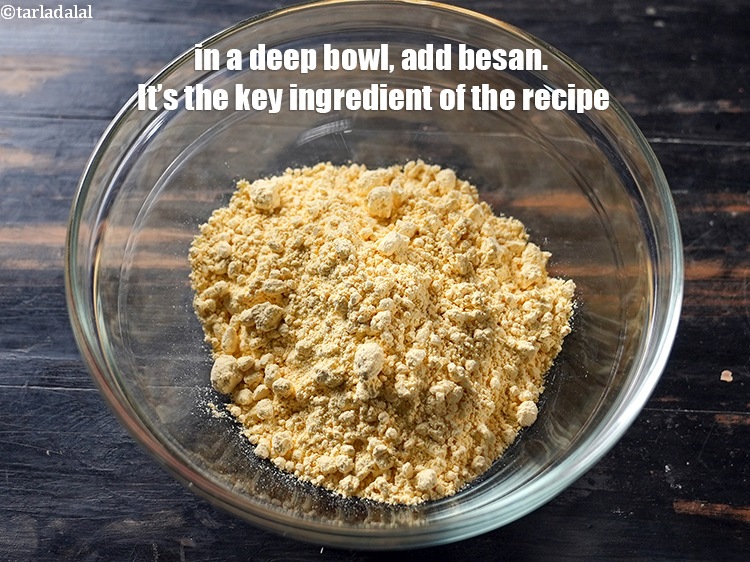 Step 3 – To make <strong>garlicky methi dhokli recipe | methi dhokla | healthy methi lehsun dhokli | …