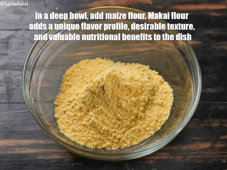 Step 3 – To make<strong> makai mooli and methi paratha recipe | methi mooli makkai roti | makki …