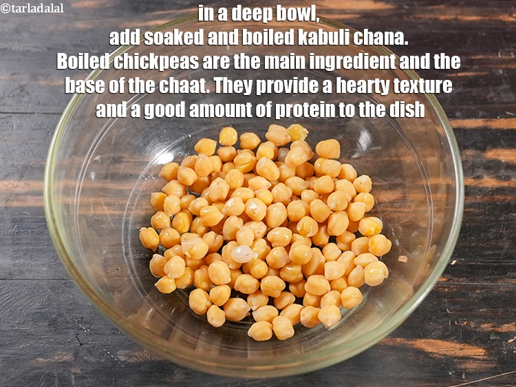 Step 3 – To make <strong>khatta meetha chana chaat recipe&nbsp;|&nbsp;khatti meethi chana chaat&nbsp;|&nbsp;chickpeas chaat&nbsp;|&nbsp;healthy snack for kids&nbsp;|</strong> in …