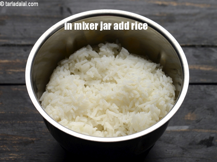 Step 3 – To make <strong>instant medu vada</strong>, in a mixer jar add 1 cup cooked&nbsp;<a href="https://www.tarladalal.com/glossary-rice-chawal-533i">rice (chawal)</a>.&nbsp;