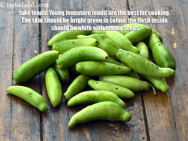 Step 3 – For <strong>tendli batata nu shaak recipe | aloo tendli sabzi | Gujarati style tindora batata …