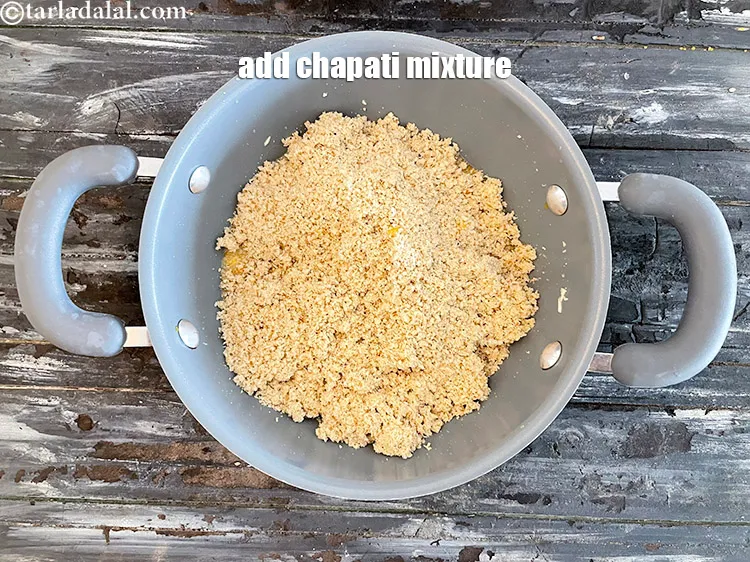 Step 16 – <meta charset="UTF-8" />Add the chapatti mixture.