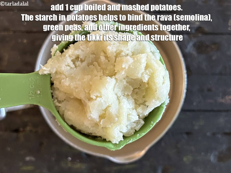 Step 36 – <meta charset="UTF-8" />Add&nbsp;<strong>1&nbsp;cup&nbsp;</strong>boiled and&nbsp;<a href="glossary-boiled-and-mashed-potatoes-1831i">mashed potatoes</a>.&nbsp;The starch in potatoes helps to bind the rava (semolina),&nbsp;green …