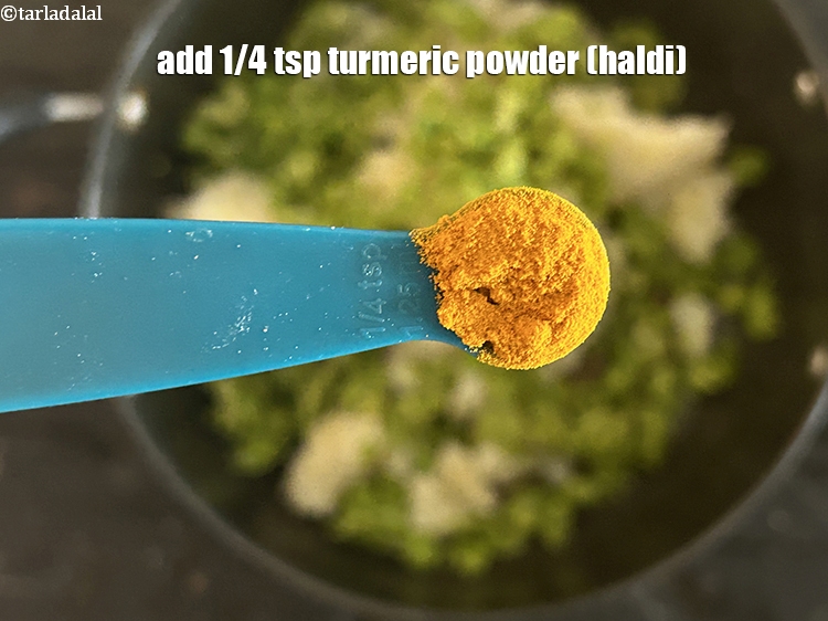 Step 12 – Add&nbsp;<meta charset="UTF-8" />1/4 tsp&nbsp;<a href="glossary-turmeric-powder-haldi-645i">turmeric powder (haldi)</a>.