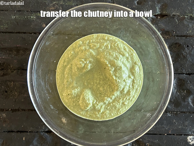 Step 12 – Transfer the chutney into a bowl.<br /> &nbsp;