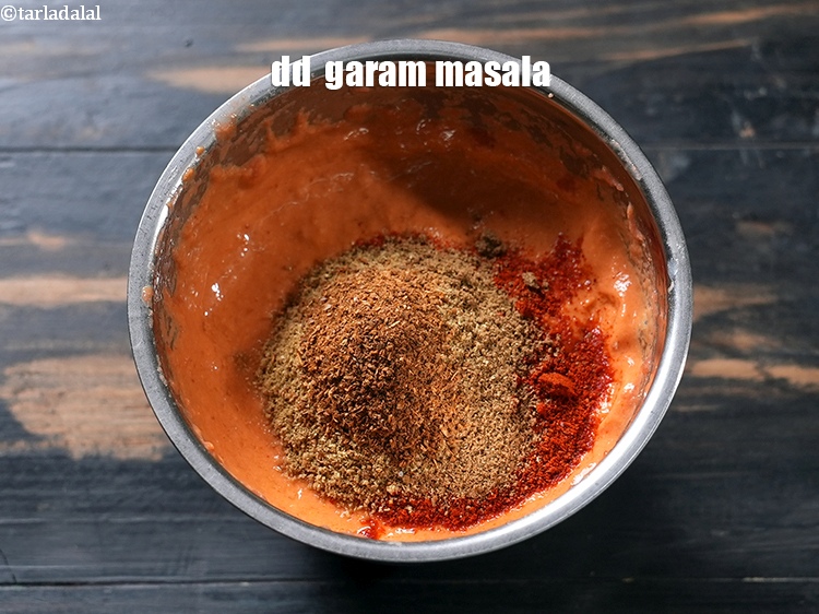 Step 11 – Add &frac12; tsp garam masala.