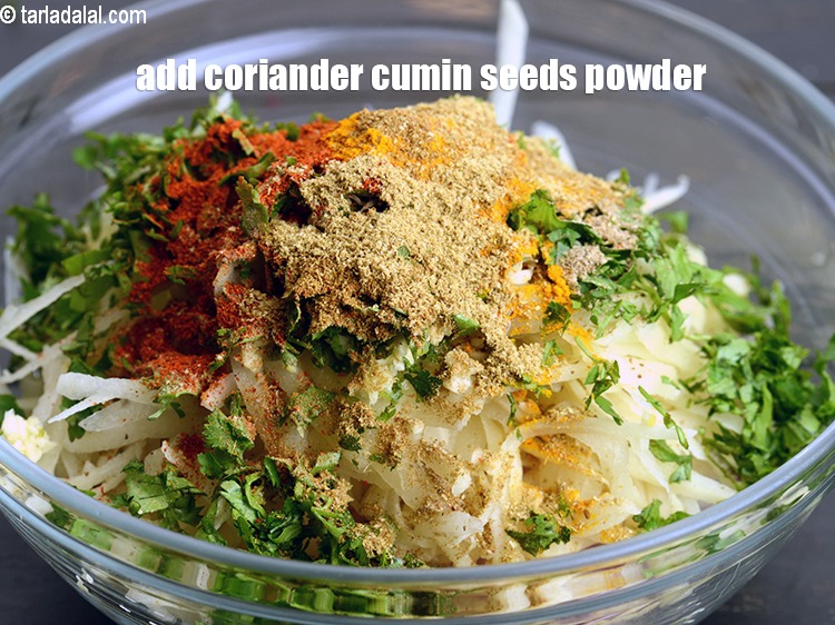 Step 12 – Add &frac12; tsp&nbsp;<a href="https://www.tarladalal.com/glossary-coriander-dhania-kothmir-369i">coriander (dhania)</a>&nbsp;<a href="https://www.tarladalal.com/glossary-cumin-seeds-powder-jeera-powder-zeera-powder-382i">cumin seeds (jeera) powder</a>.&nbsp;