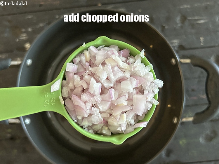 Step 32 – Add&nbsp;<meta charset="UTF-8" />1/2 cup&nbsp;<a href="glossary-chopped-onions-722i">chopped onions</a>.