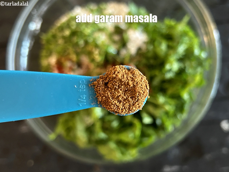 Step 13 – Add&nbsp;<meta charset="UTF-8" />1/4 tsp&nbsp;<a href="glossary-garam-masala-296i">garam masala</a>.