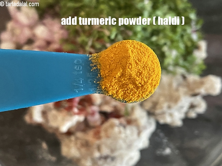 Step 18 – Add&nbsp;<meta charset="UTF-8" />1/4 tsp&nbsp;<a href="glossary-turmeric-powder-haldi-645i">turmeric powder (haldi)</a>.