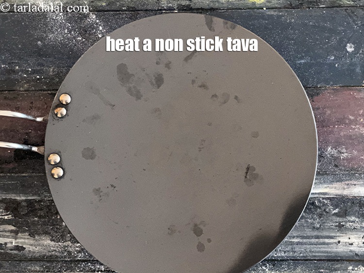 Step 14 – Heat a non-stick tava (griddle).
