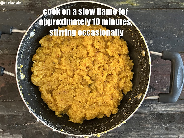 Step 17 – Cook on a slow flame for approximately 10 minutes,&nbsp;stirring occasionally.