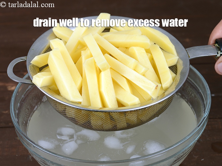 Step 14 – Drain well to remove excess water. Potato fingers are ready.&nbsp;