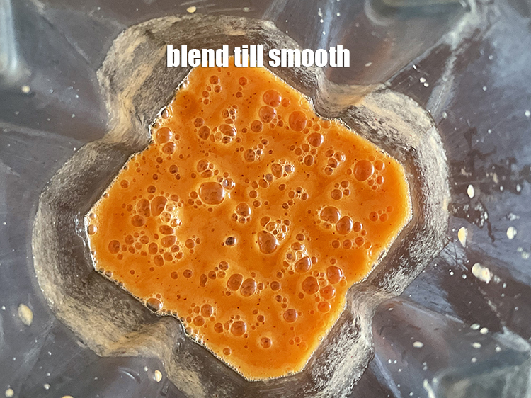 Step 15 – Blend till <strong>&nbsp;healthy Indian&nbsp;carrot apple drink&nbsp;| detox carrot orange juice |</strong>&nbsp; is&nbsp;smooth.