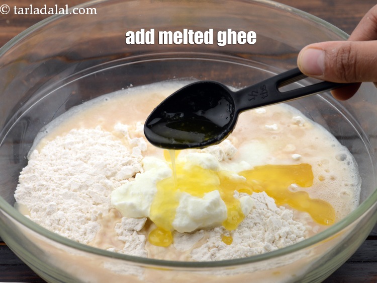 स्टेप 12 – स्वादानुसार नमक डालें।