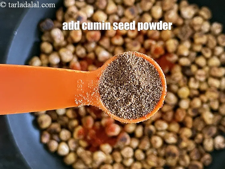 Step 40 – Add&nbsp;1 tsp&nbsp;<a href="https://tarladalal.com/glossary-cumin-seeds-powder-jeera-powder-zeera-powder-382i">cumin seeds (jeera) powder</a>.