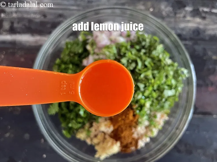 Step 27 – Add&nbsp;<meta charset="UTF-8" />2 tsp&nbsp;<a href="glossary-lemon-juice-numbi-ka-ras-nimbu-ka-juice-471i">lemon juice</a>.