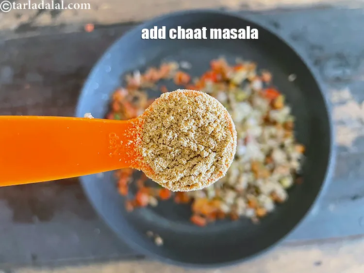 Step 29 – Add&nbsp;<meta charset="UTF-8" />2 tsp&nbsp;<a href="glossary-chaat-masala-300i">chaat masala</a>.