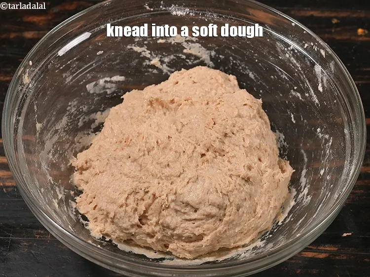 स्टेप 12 – एक नरम आटा में गूंध लें।