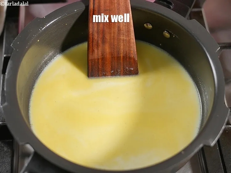 स्टेप 13 – अच्छी तरह से मलाएं।